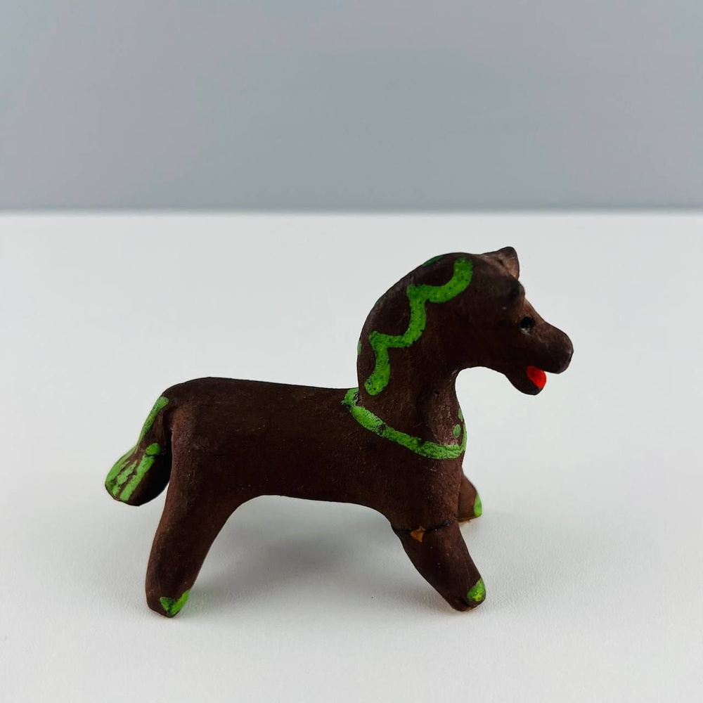 Винтажная глиняная игрушка "Маленькая лошадка". Глина, роспись ...