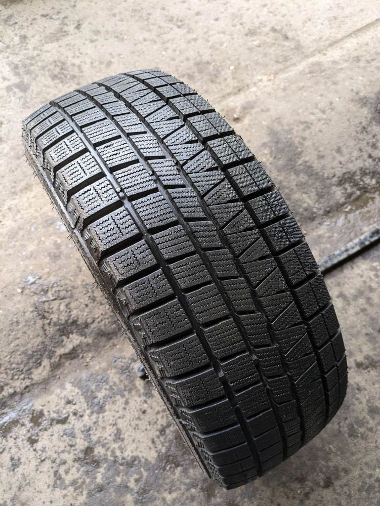 NANKANG CORSAFA スタッドレ 205/55R16 2019年 Nankang ESSN-1