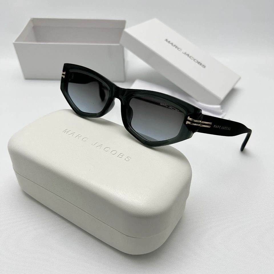 Очки солнцезащитные Marc Jacobs - купить с доставкой по выгодным ценам ...