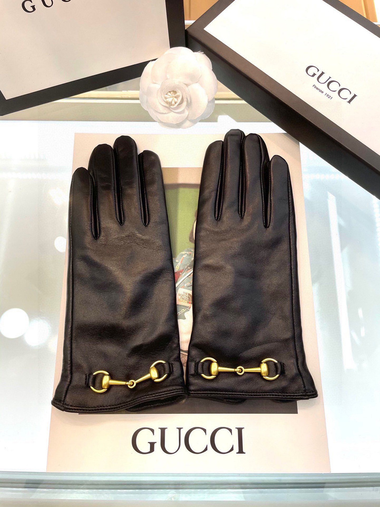 Перчатки Gucci #1