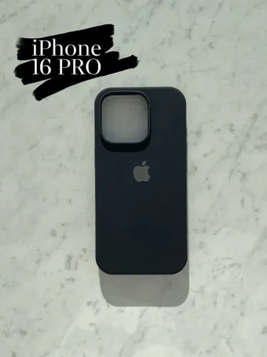 силиконовый чехол на iPhone 16 Pro