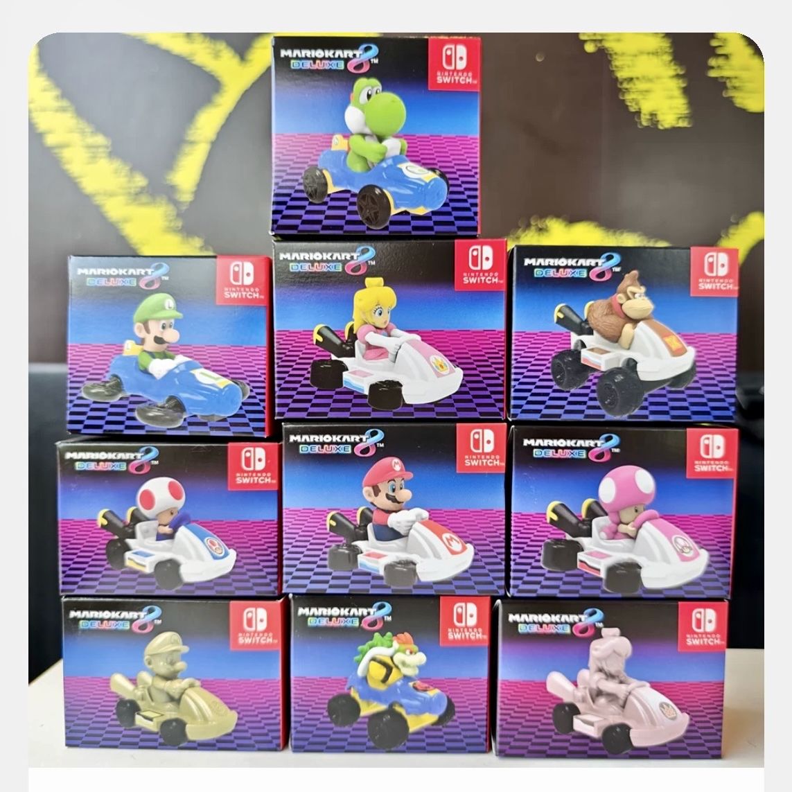Супер Марио / SUPER MARIO Макдоналдс / McDonald s Коллекционный набор 2024 10 фигурок с гаражом