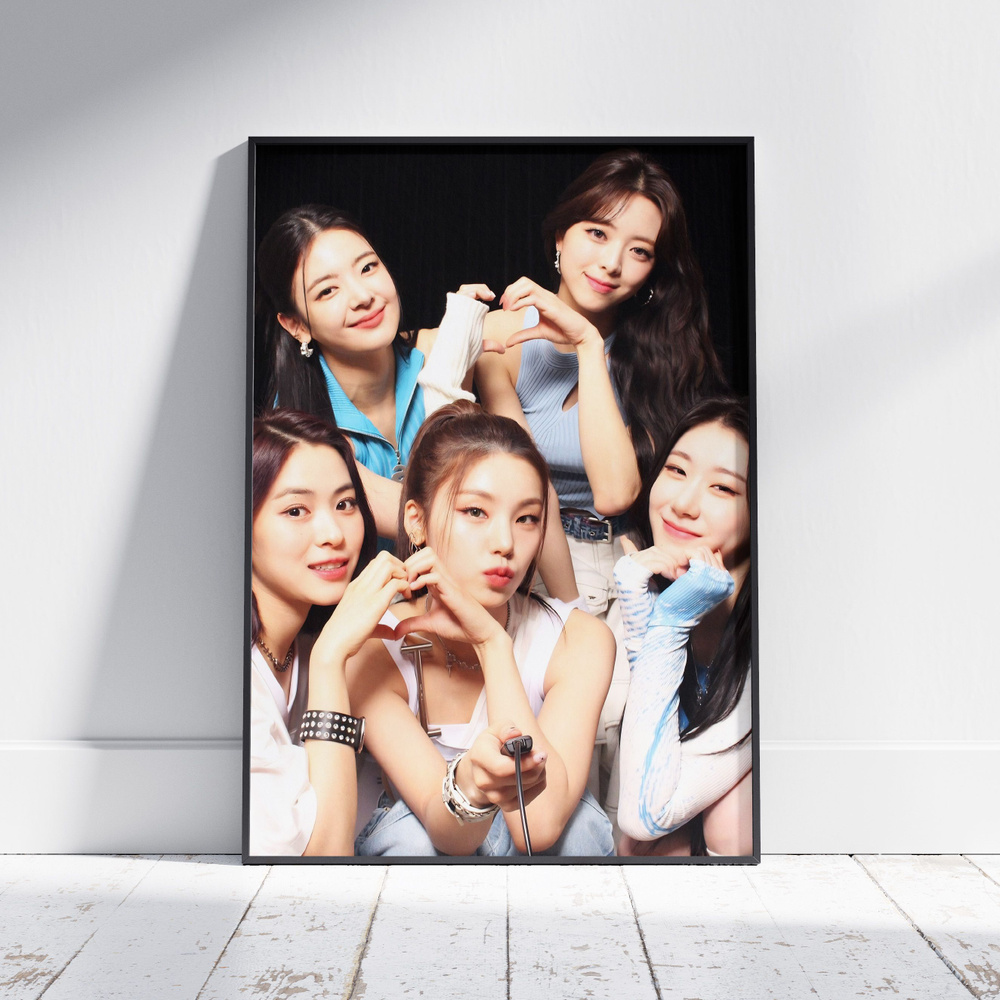 Плакат на стену для интерьера ITZY (Общее 6) - Постер по K-POP музыке формата А4 (21x30 см) #1