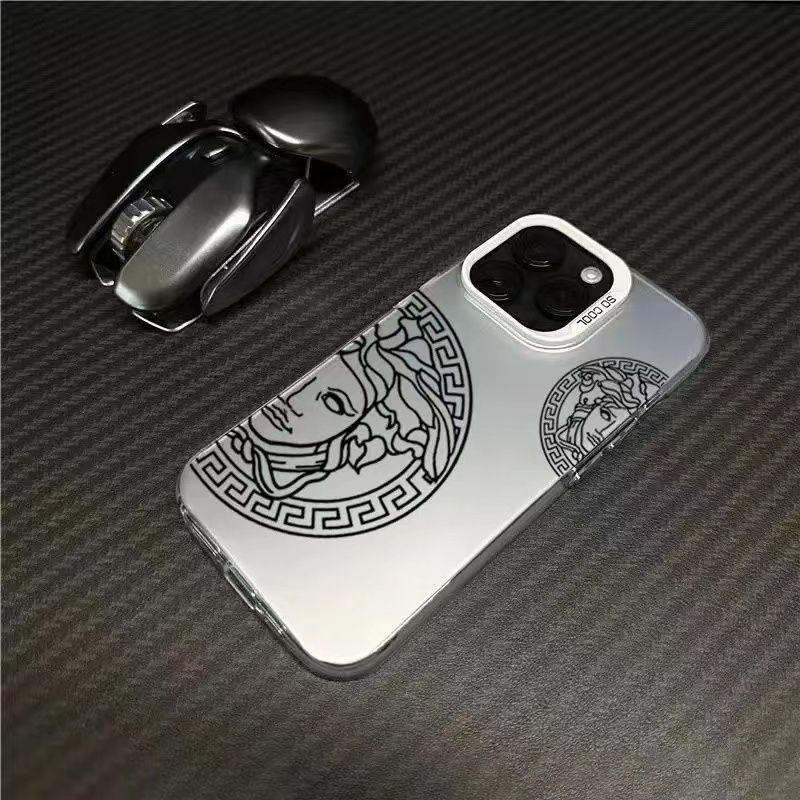 VERSACE Чехол для смартфона Apple IPhone15 Pro #1