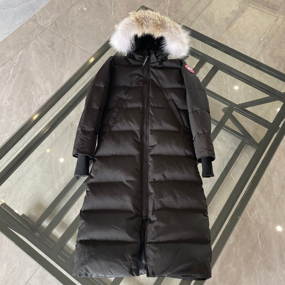 Пуховик CANADA GOOSE #1