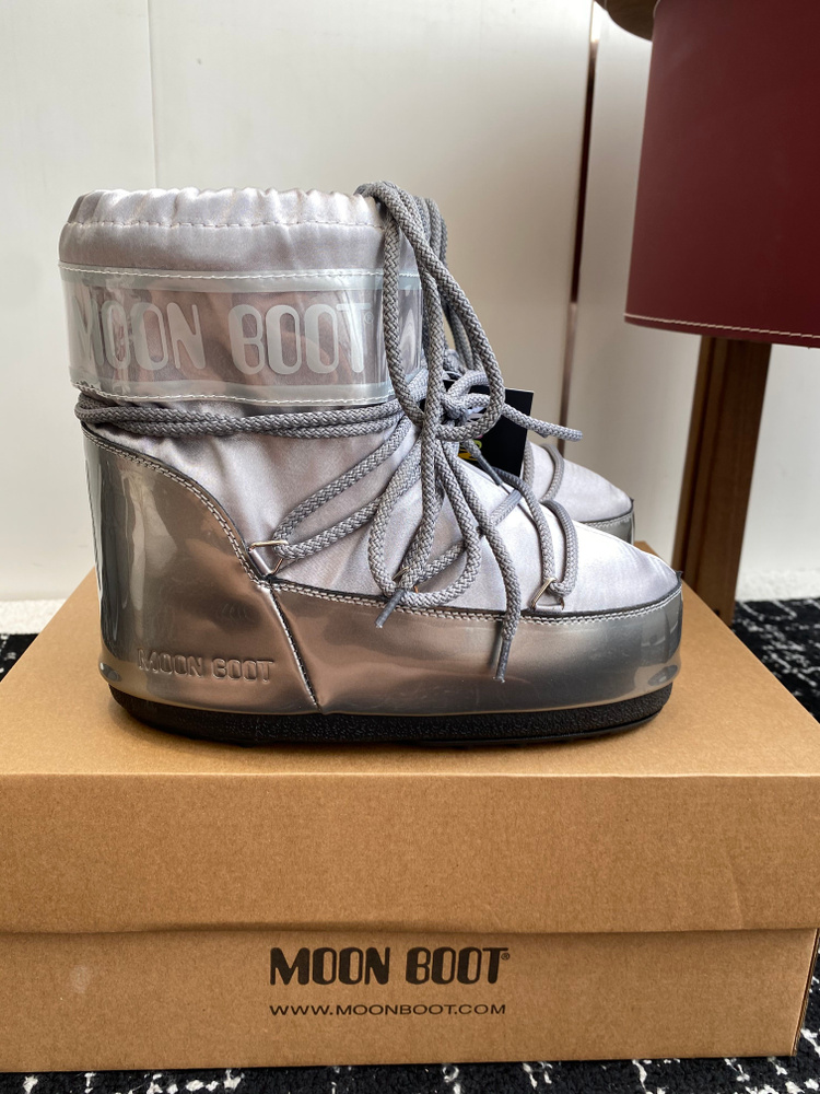 Дутики MOON BOOT #1