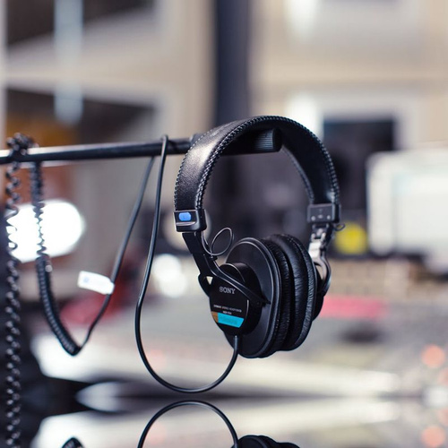 SONY MDR-7506 Professional Thailand製 Накладные Накладные Sony MDR-M Проводное 63 MDR-7506 купить c
