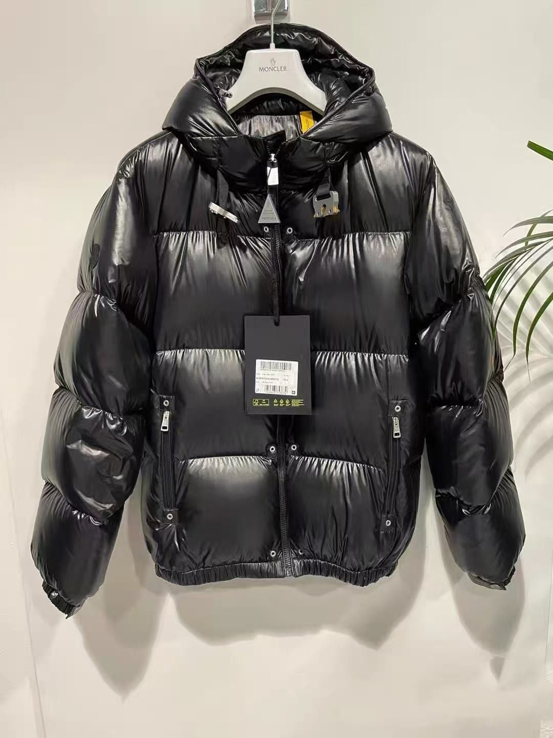 Куртка Мужской, Женский MONCLER Бахрома, Воротник черный, черный