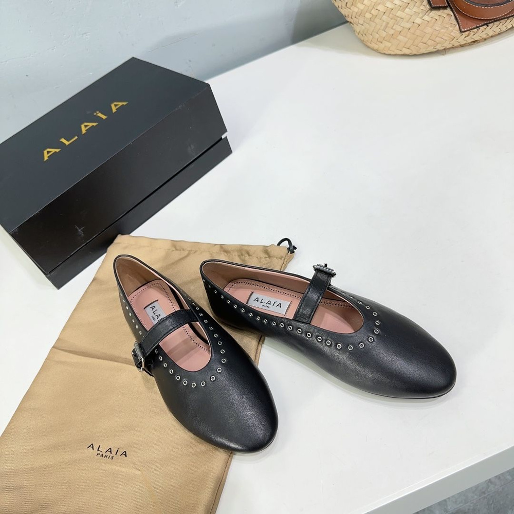 Балетки ALAIA - купить с доставкой по выгодным ценам в интернет ...