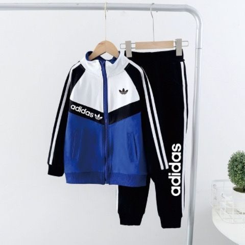 Костюм спортивный adidas #1