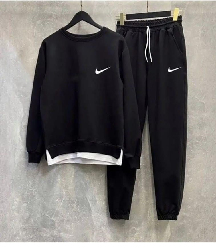 Костюм спортивный Nike #1