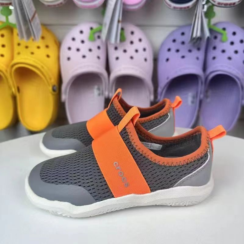 Кроссовки Native Crocs At Work Flat W - купить с доставкой по выгодным ...