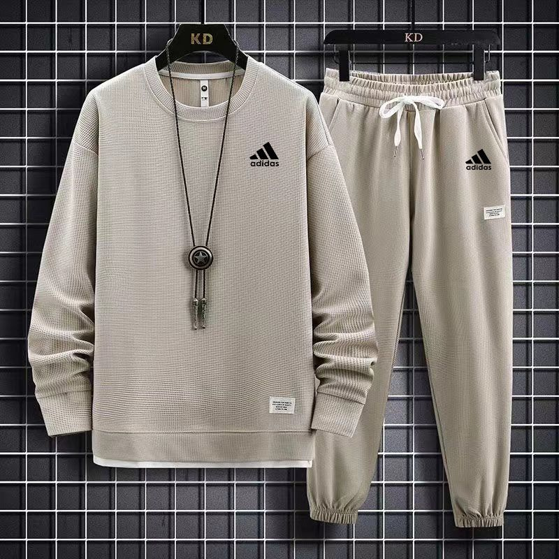 Костюм спортивный adidas #1