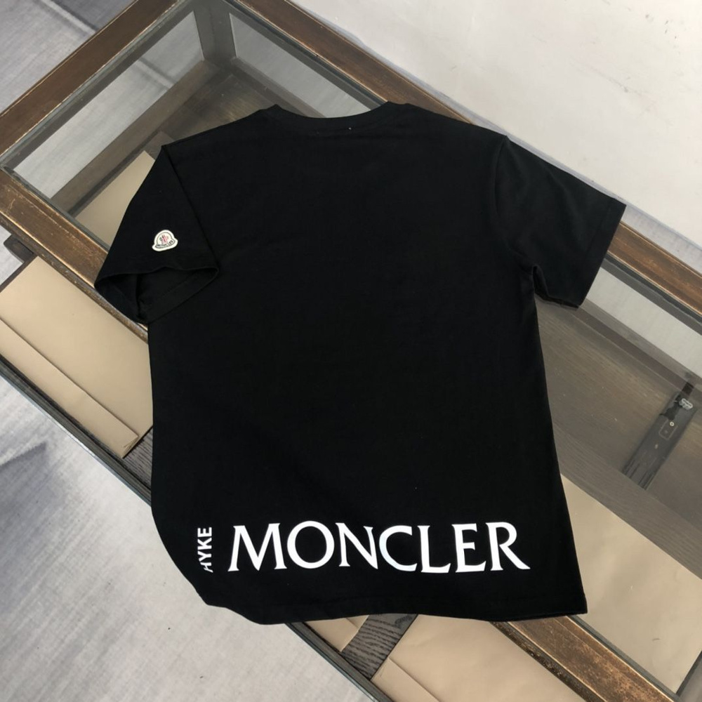 Moncler 52 t shirt hotsell