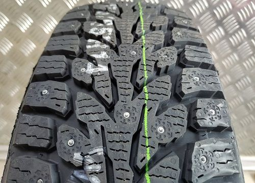 Kumho WI32 Шины  зимние 175/65  R14 86T #1