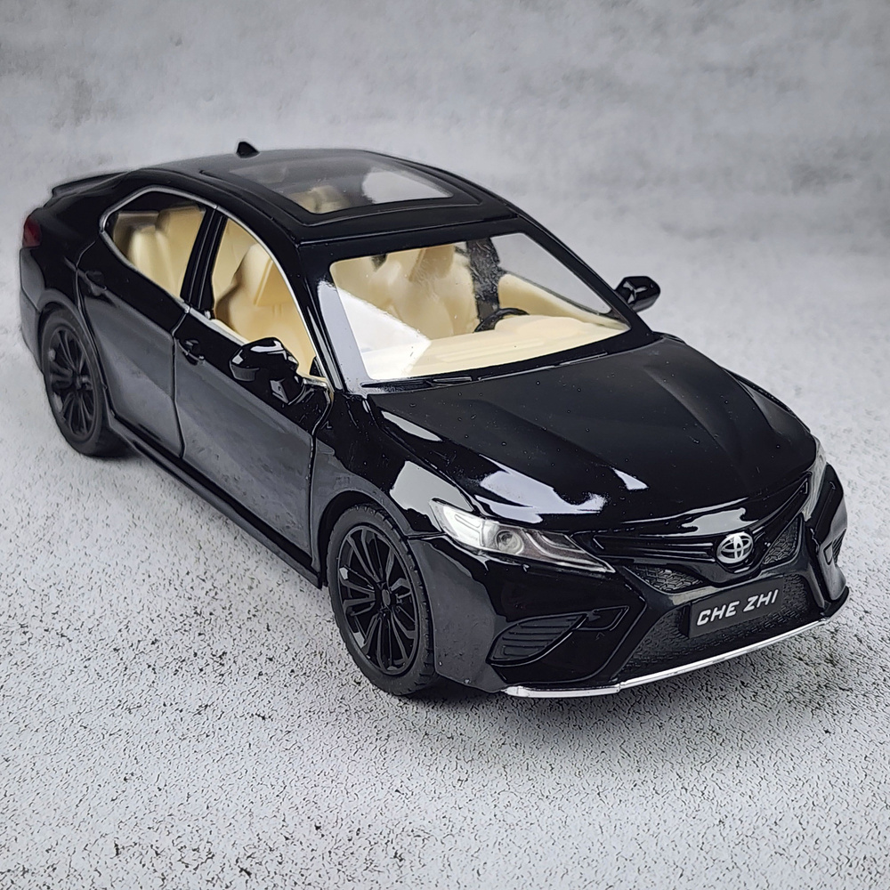 Машинка инерционная Toyota Camry Sport металлическая модель 1:24 черная длина 20.5см, со светом и звуком #1