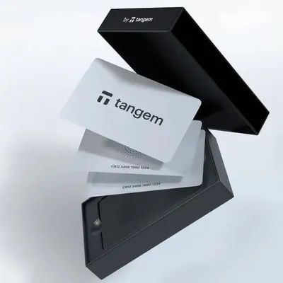 Аппаратный криптокошелек Tangem Wallet 2.0 White на 3 карты - холодный мультивалютный кошелек для криптовалют #1