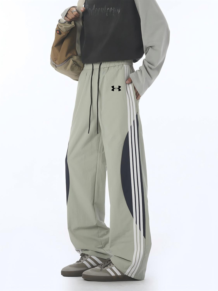 Брюки Under Armour #1