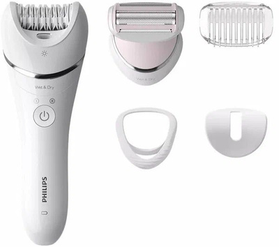 Корпоративтік кеште жалаңаш