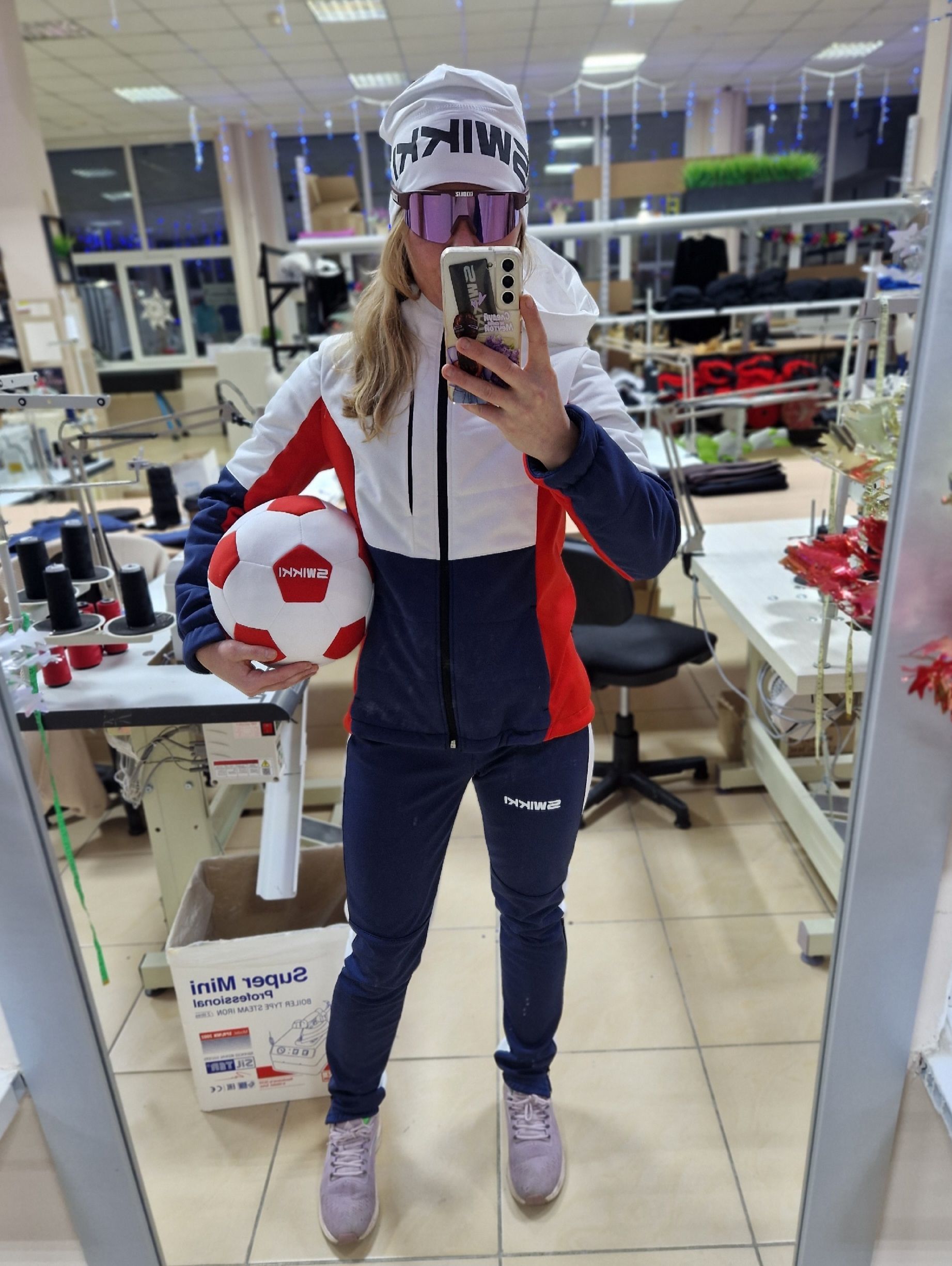 Шапка спортивная SWIKKI