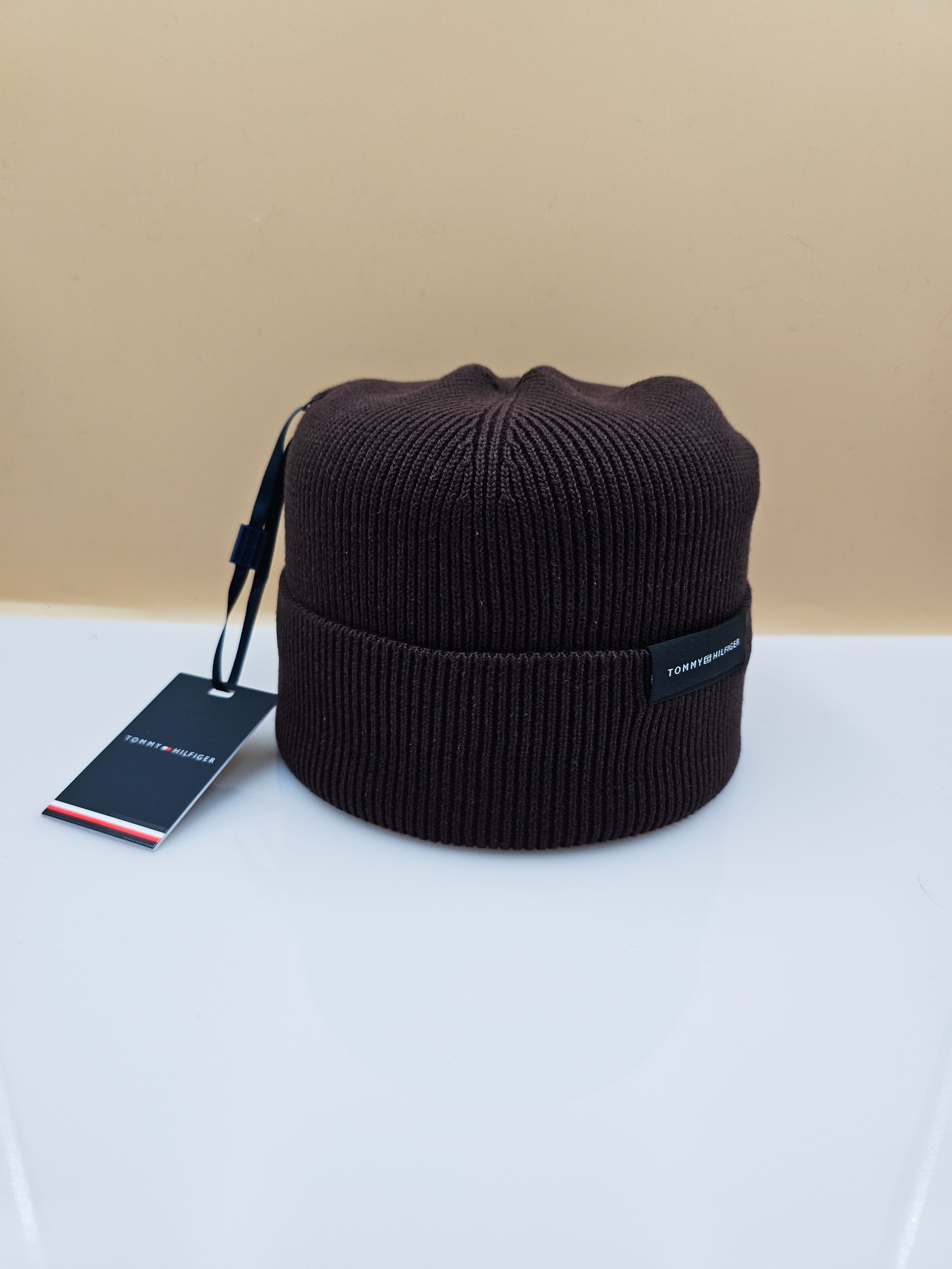 ШапкабиниTommyHilfigerмоднаяшапка