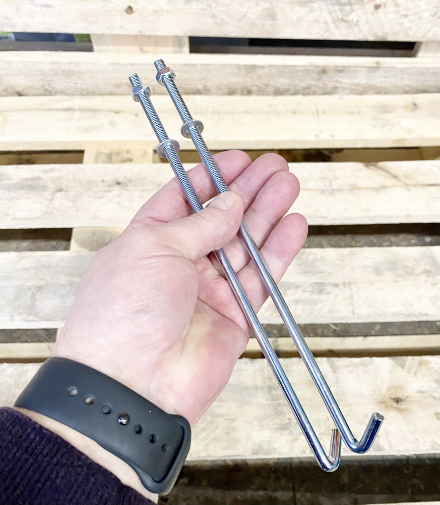 Шпильки для крепления аккумулятора 2 шт. длина 225 мм., диаметр 6 мм ...