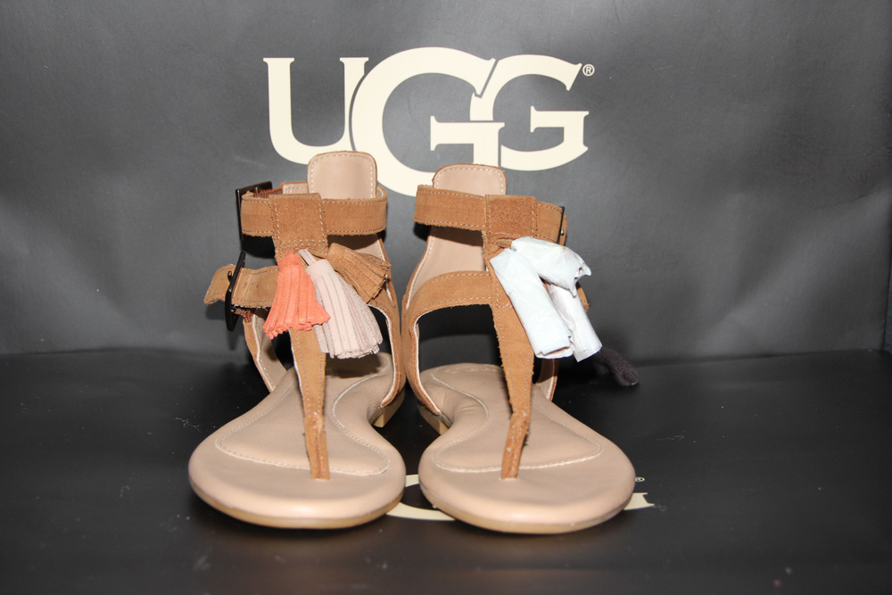 Босоножки UGG #1