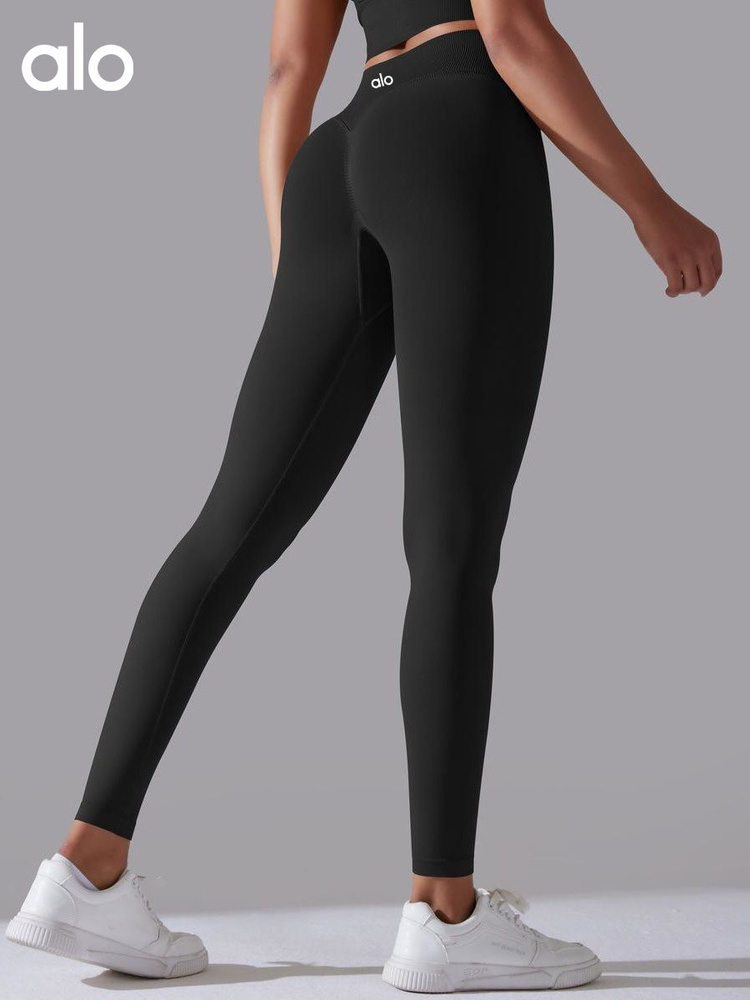 Jinsiy komikslar aladin va Yasemin