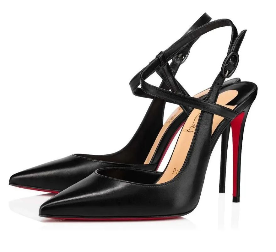 Туфли Christian Louboutin Boutique. Итальянская мода (журнал) #1