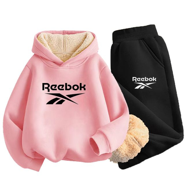 Костюм спортивный Reebok #1