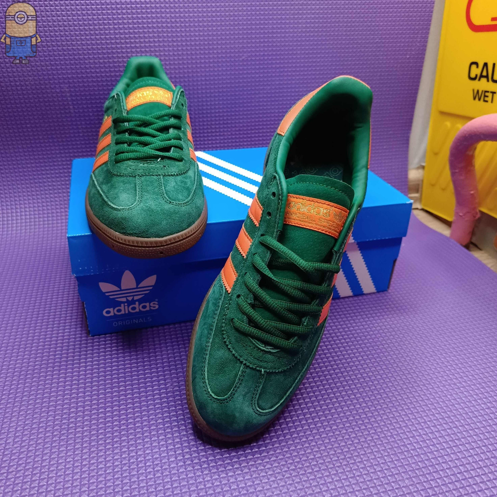 Кроссовки adidas #1