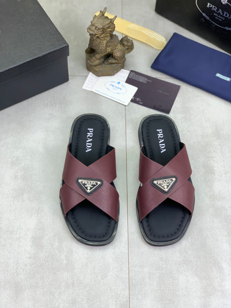 Тапочки Prada #1