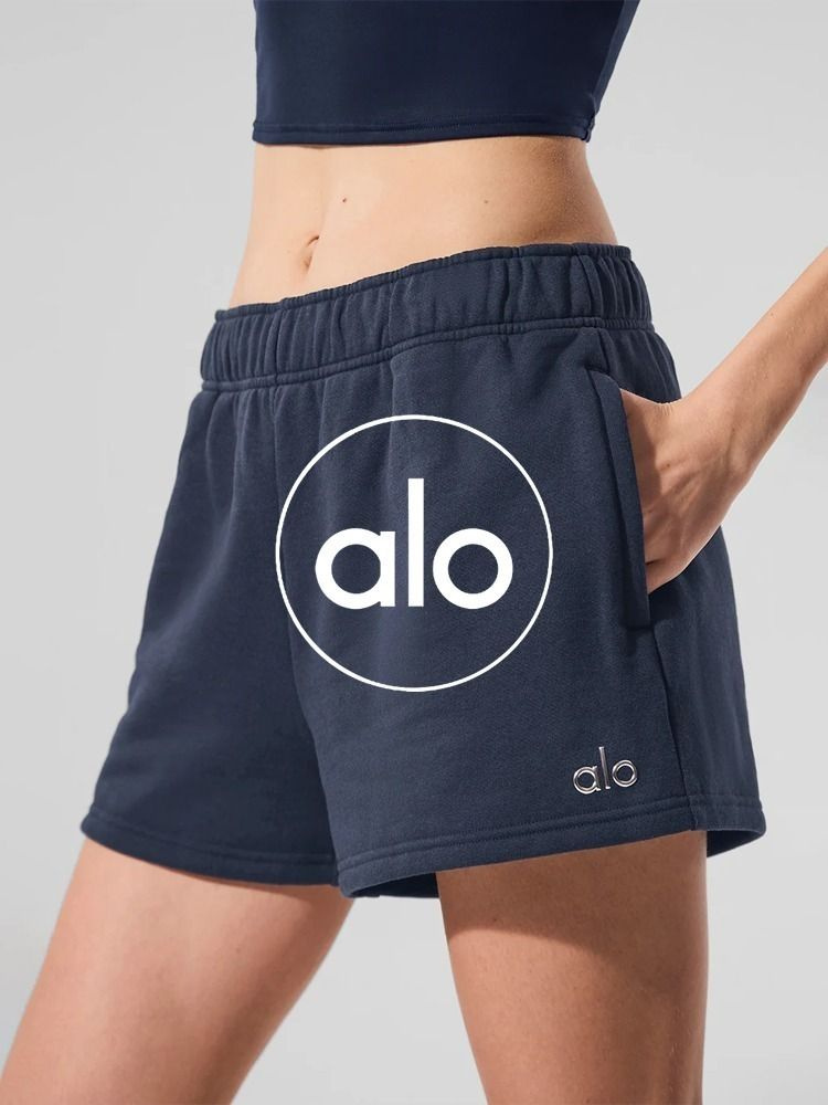 Шорты прямые Alo Yoga Accolade Short #1