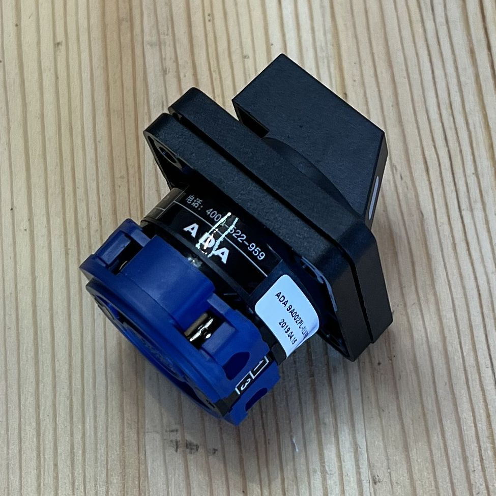 Переключатель кулачковый 9A002PL-1LV/F067, ADA
