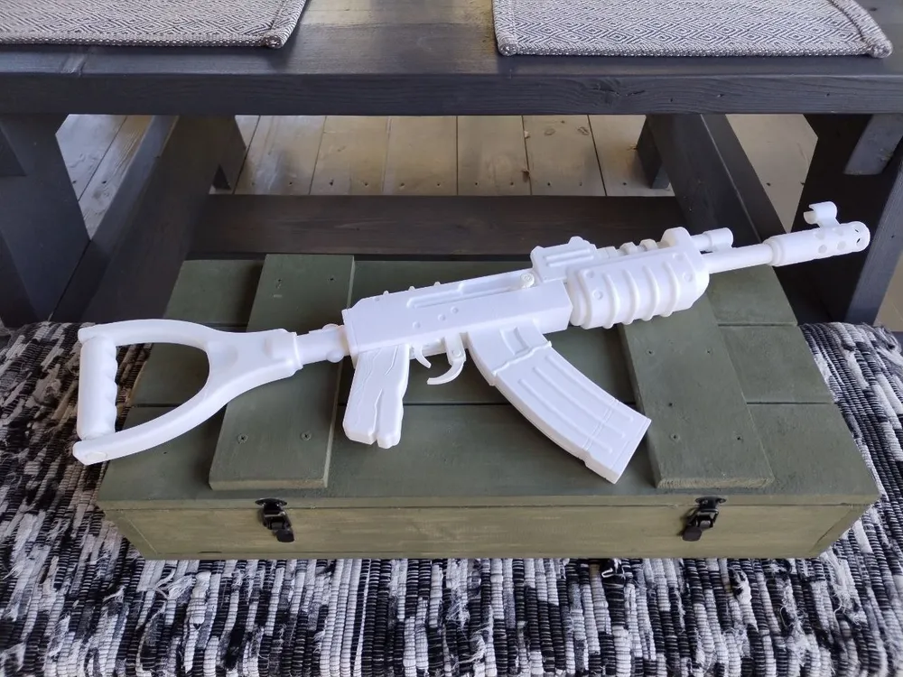 Штурмовая винтовка (Калаш), белый, 80см