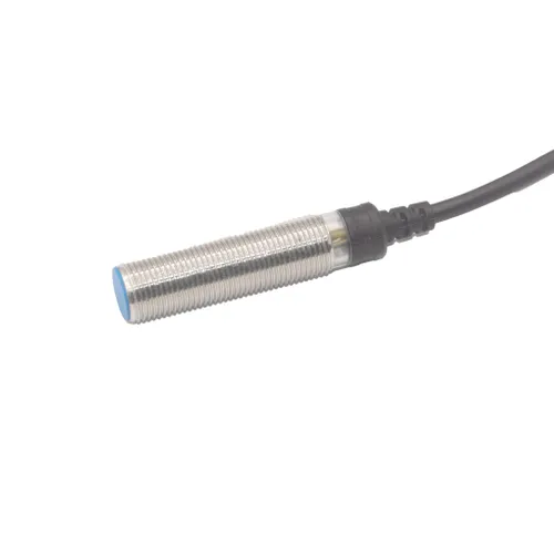 индуктивный датчик Расстояние обнаружения 4 мм NPN NO+NC flush M12 Кабель 2 м