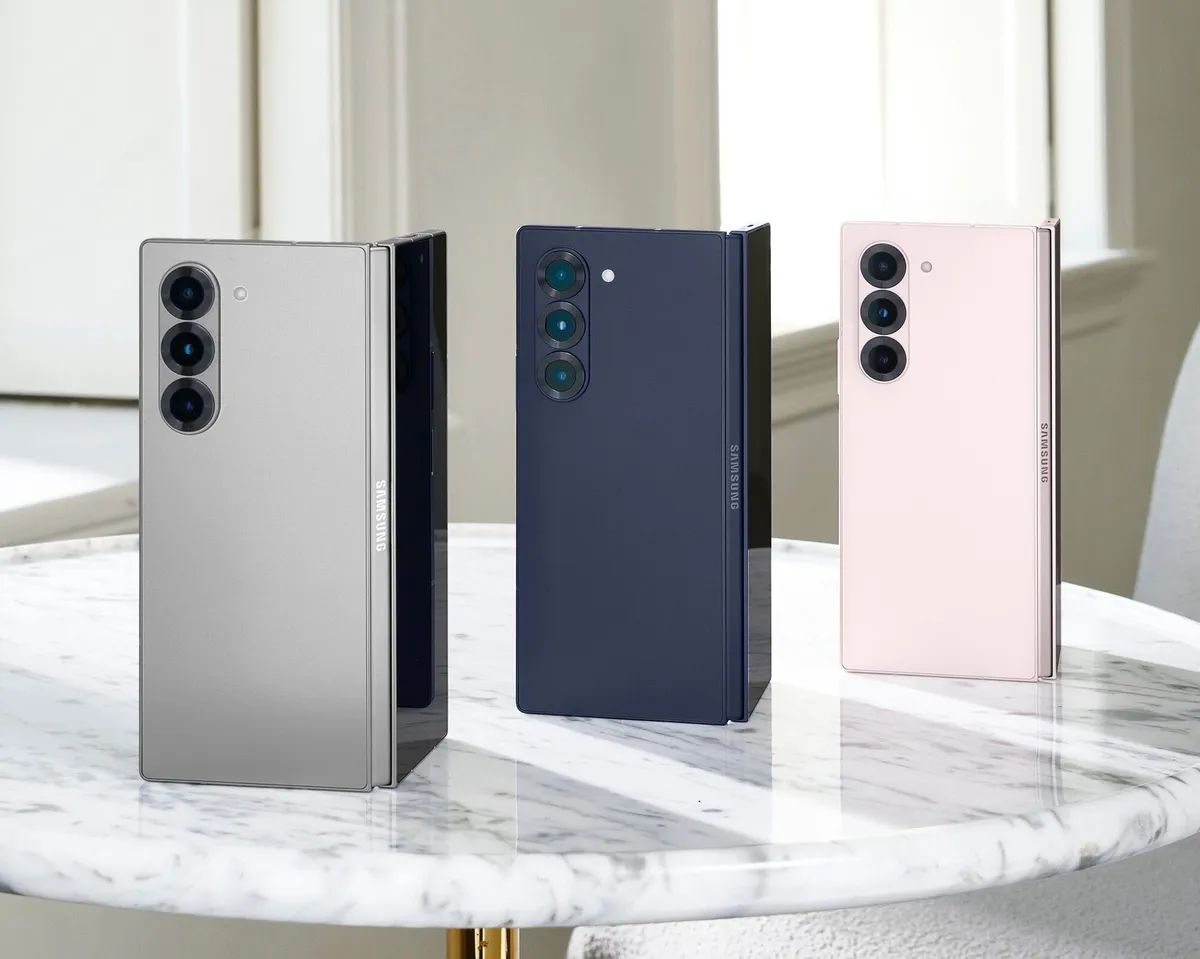 Samsung Z Fold 6