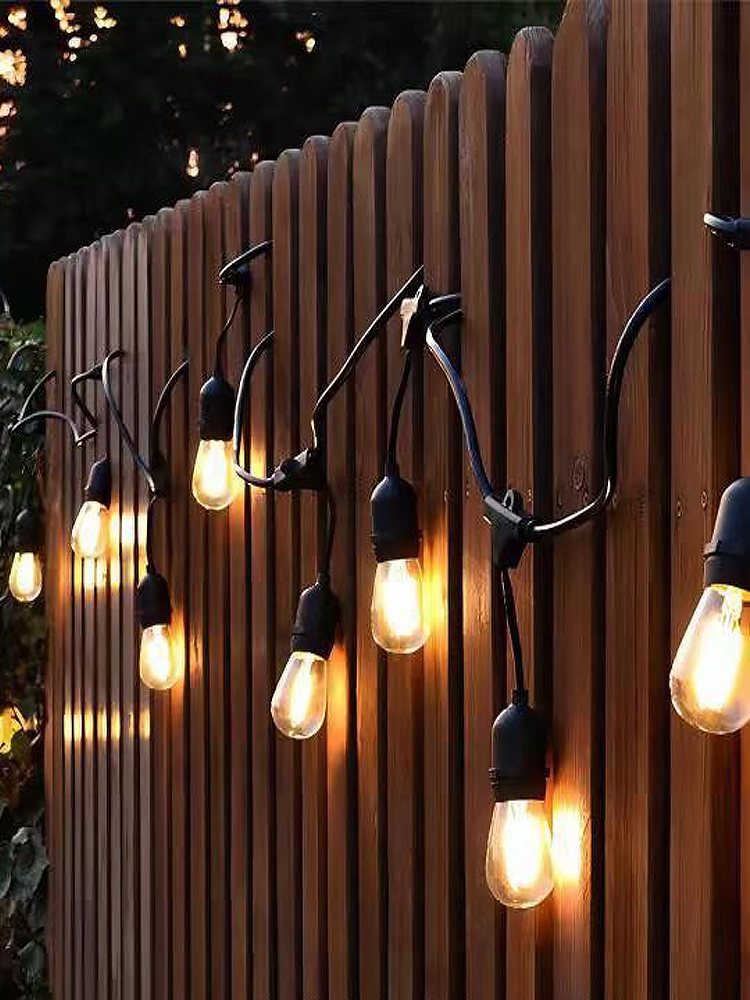 Склад в разгар сезона — какие гирлянды и световые конструкции должны быть в наличии у каждого прокатчика?