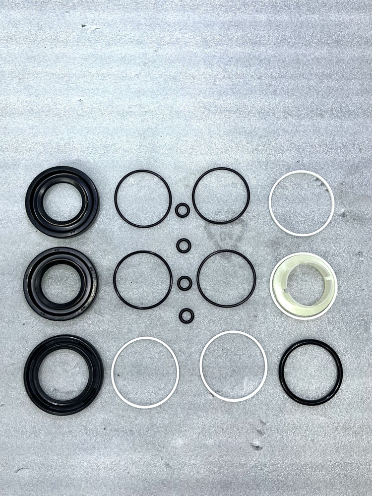 Ремкомплект сальников уплотнительных рулевой рейки Emmetec арт. OP 9014 ...