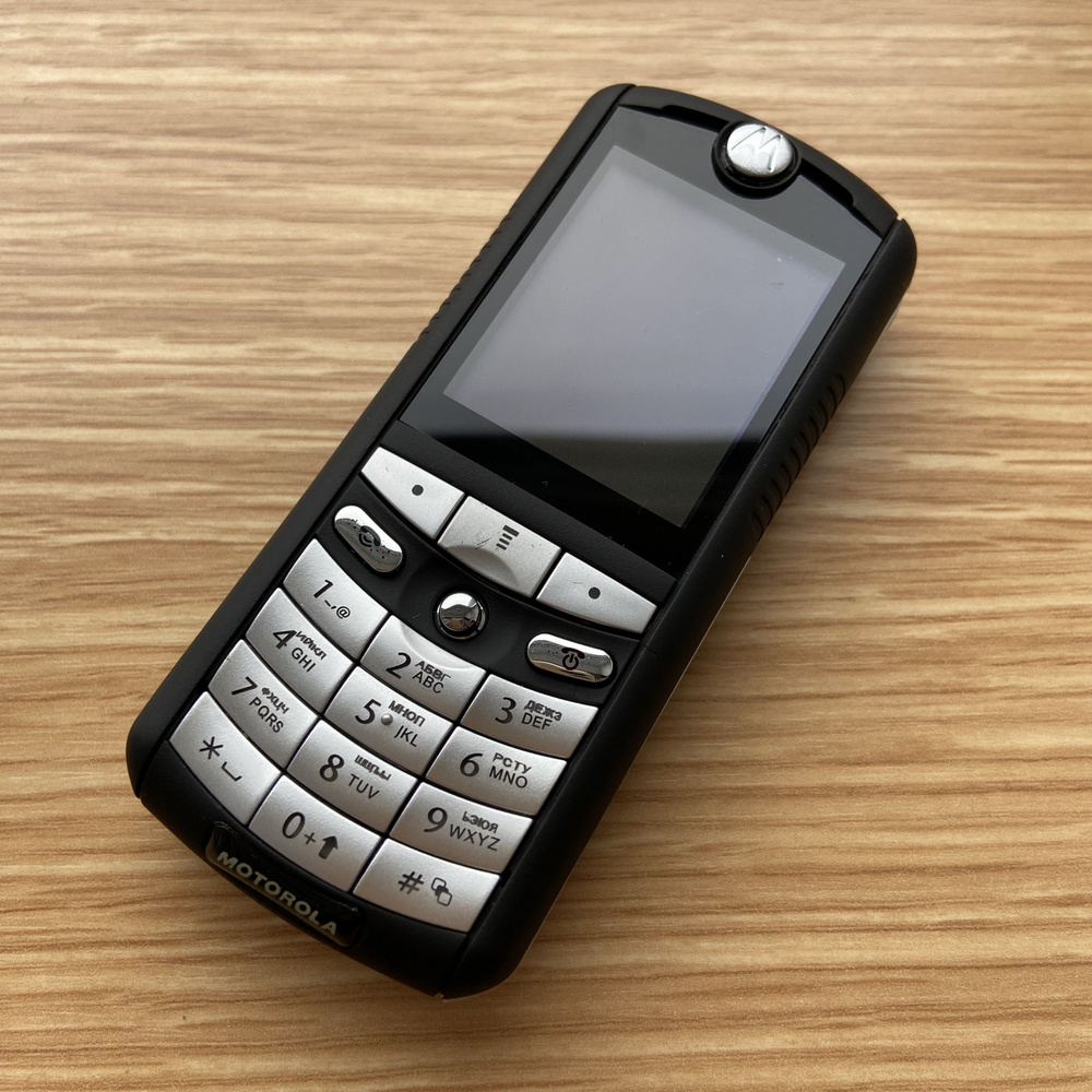 Мобильный телефон Motorola E398, черный - купить по выгодной цене в ...