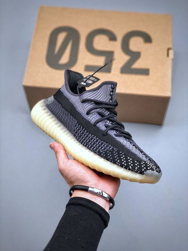 Кроссовки adidas x Yeezy Boost 350 v2 - купить с доставкой по выгодным ...