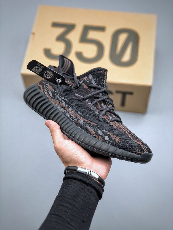 Кроссовки adidas  x Yeezy Boost 350 v2 #1