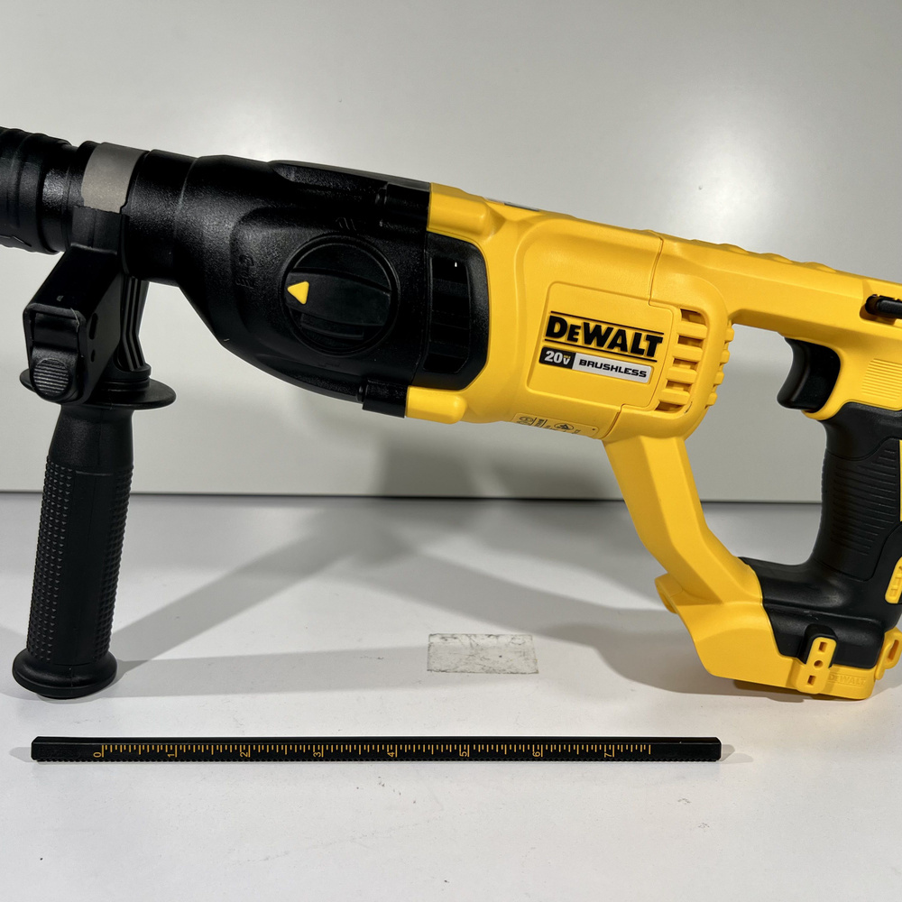 (Оригинал) Аккумуляторный перфоратор DeWalt DCH133 без з/у и аккумулятора  #1