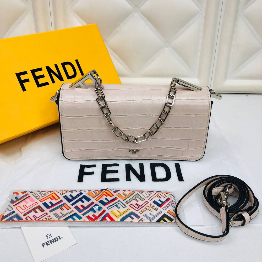 Fendi Сумка на плечо багет #1