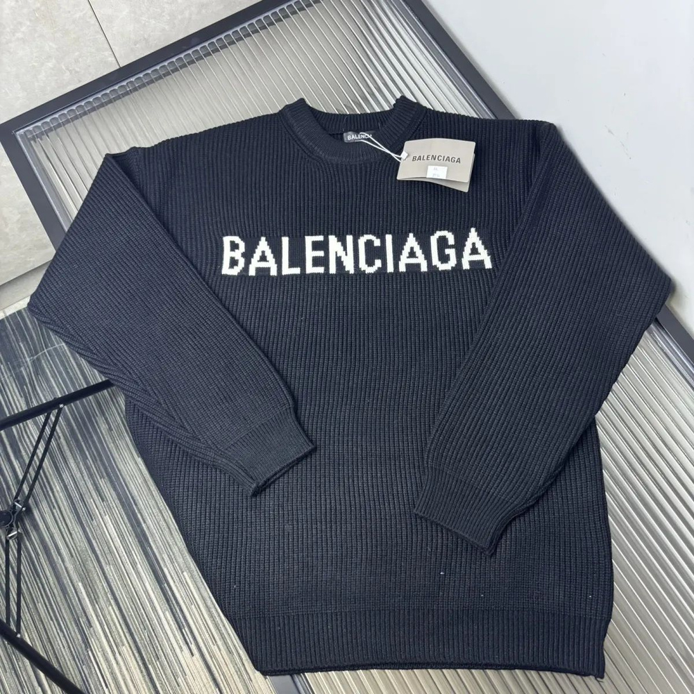 Свитер Balenciaga #1