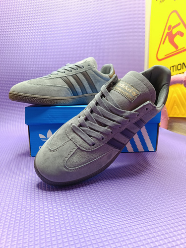 Grey hot sale spezial adidas