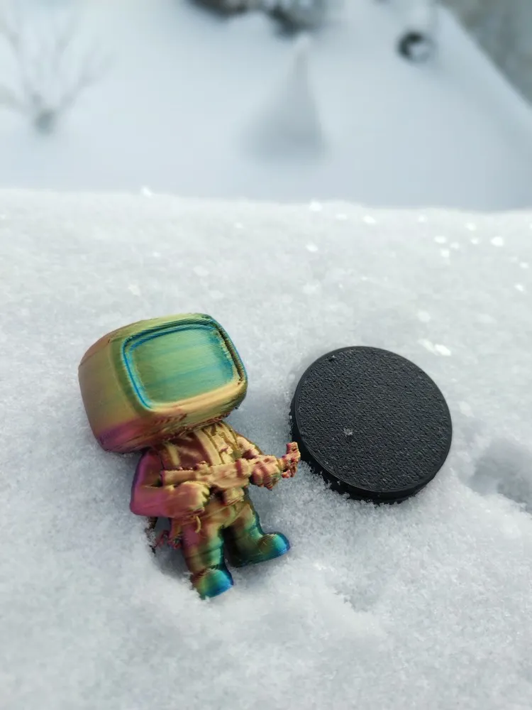 Хазмат, разноцветный, 5см