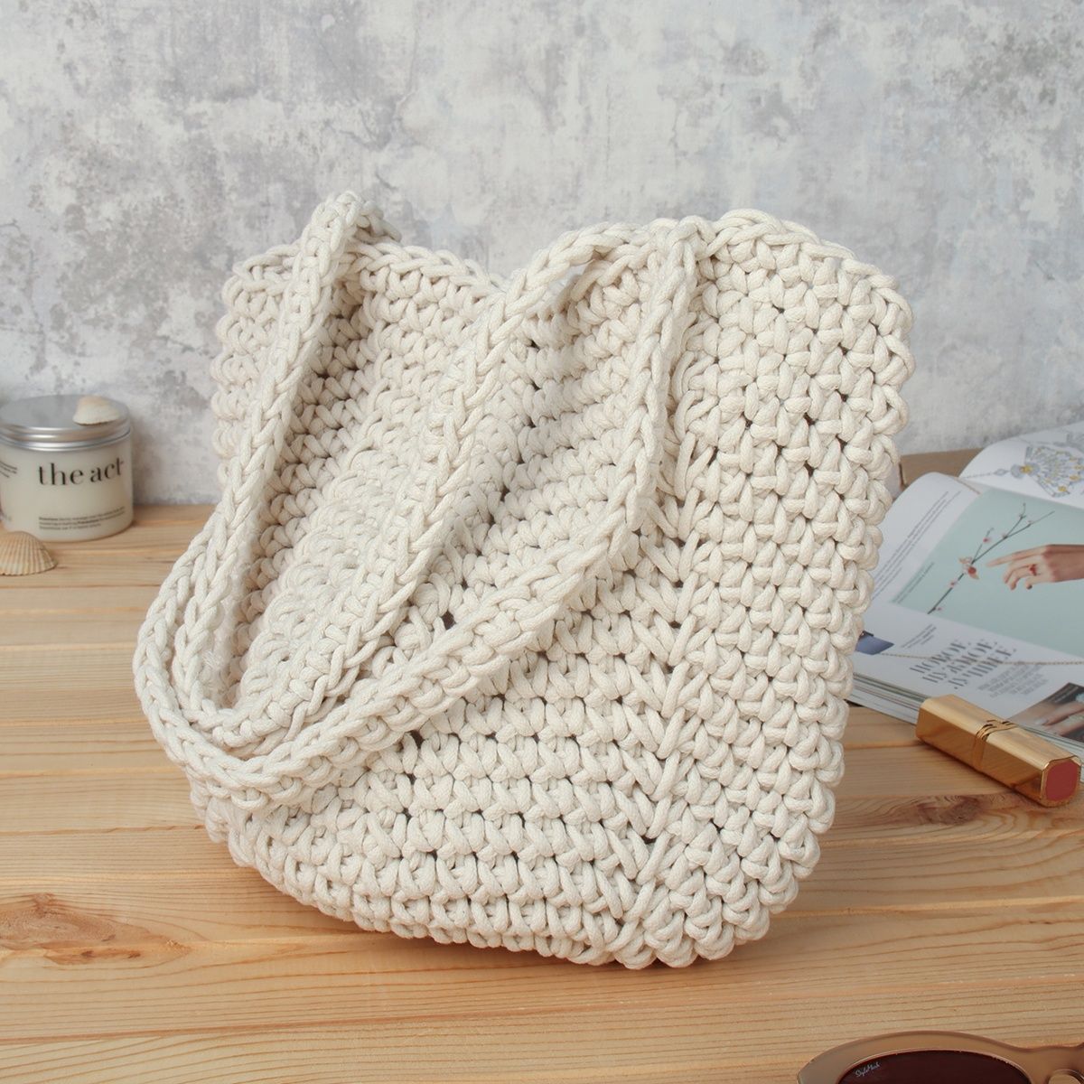 Сумка женская плетеная 31x18х24 см, белая Сумка женская плетеная 31x18х24 см, белая