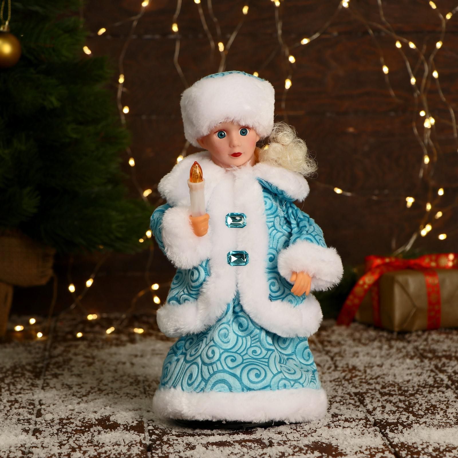Снегурочка под ёлку 30 см "Пуговка ромбик" с подсветкой, двигается