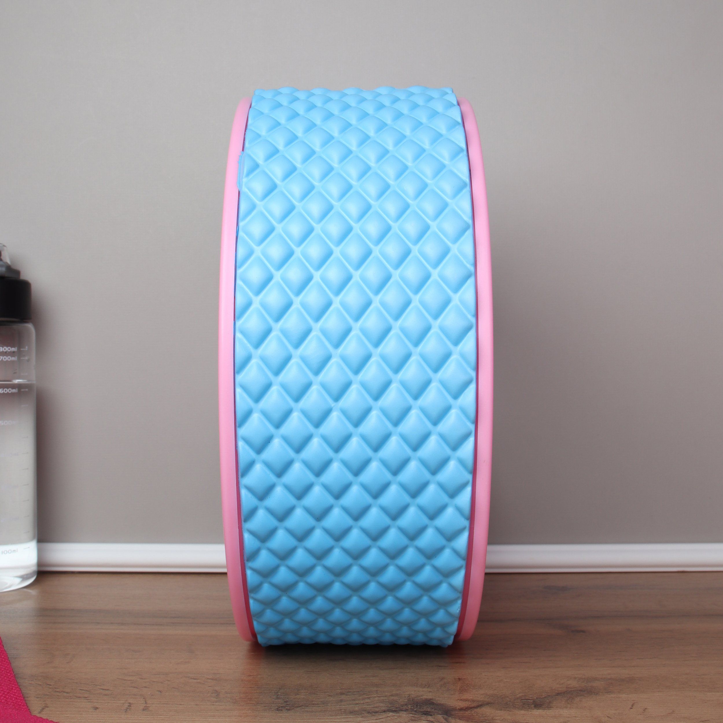 Колесо для йоги и пилатеса массажное 30х12 см, розово-голубое Колесо для йоги и пилатеса массажное 30х12 см, розово-голубое